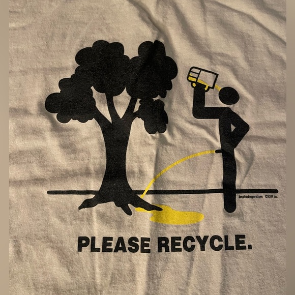 Spencer’s “Please Recycle” tshirt - 2XL - Picture 2 of 5